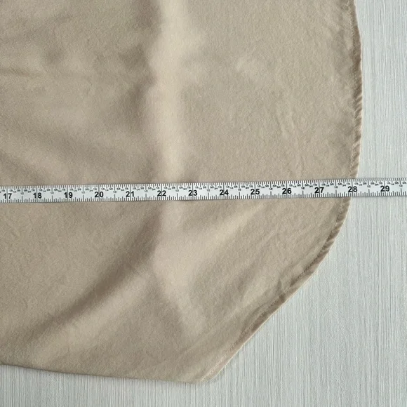 WHBM Silk Utility Blouse Size 4 Tan Long Sleeve Surplice V Neck High Low Casual - Picture 11 of 14